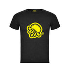 Camiseta de manga corta en negro jaspeado con logo de medusa en amarillo
